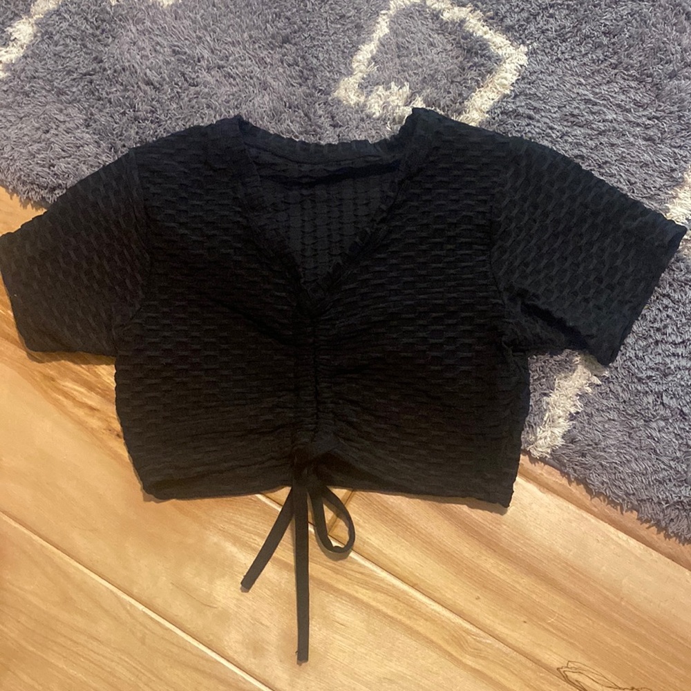 3/$8 Black Crop Top